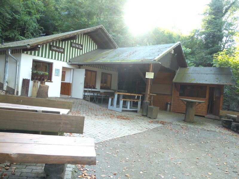 huette aussen huette aussen